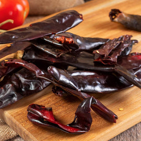 1400S Spices Ancho chile dried with raisin and chocolate notes for sauces.