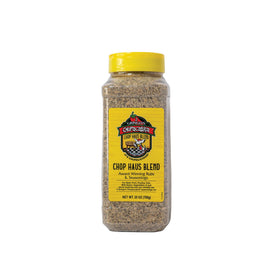 2 Gringos Chupacabra Chop Haus Blend 25oz front bottle, versatile grilling seasoning.