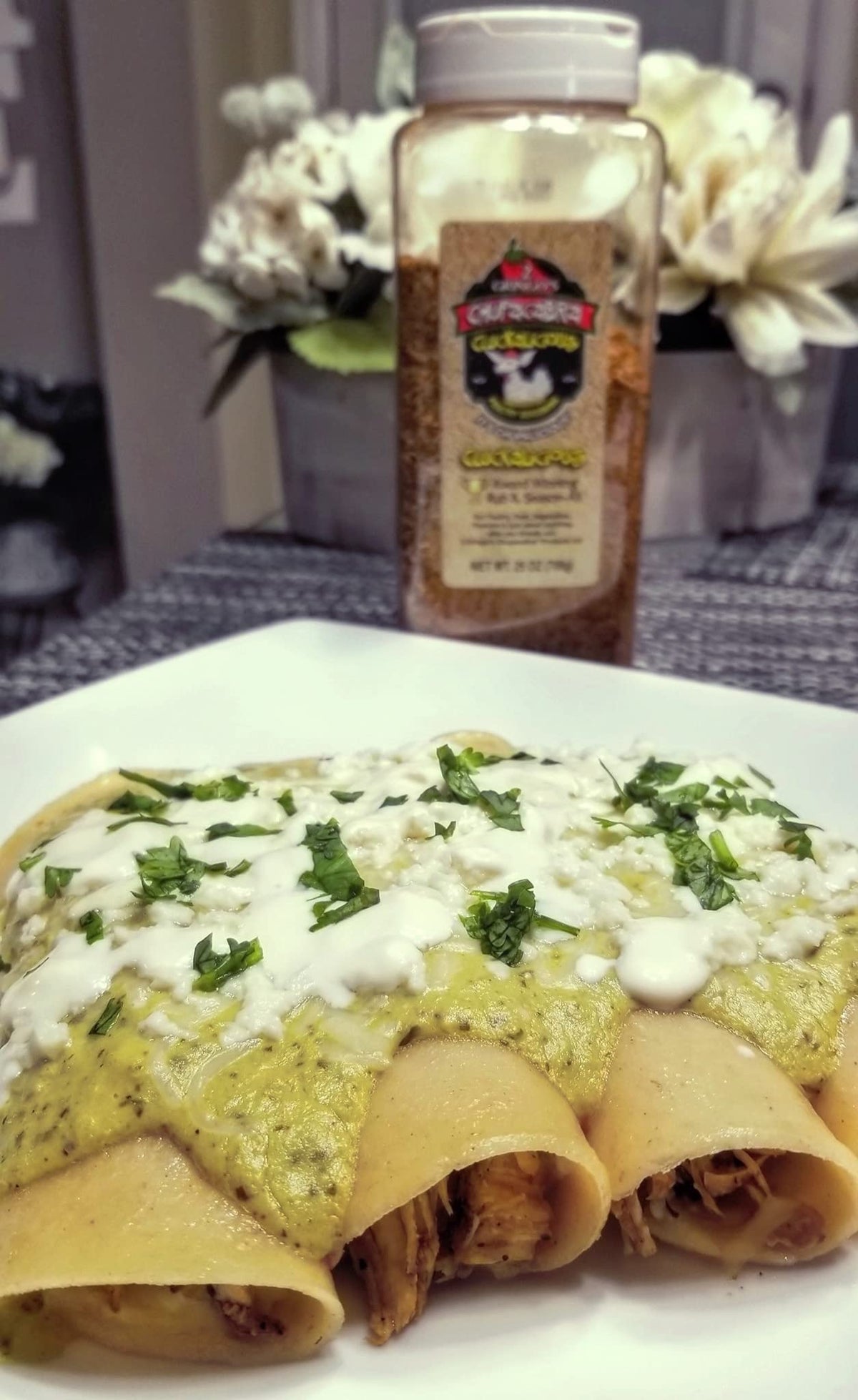 Perfect for roasting, grilling, or sautéing poultry and veggies