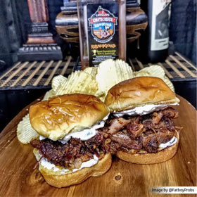 2 Gringos Chupacabra Ribnoxious Rub on jalapeno poppers adds spice