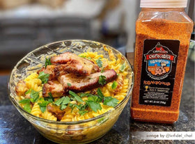 2 Gringos Chupacabra Ribnoxious Rub sits in a spice bowl during prep