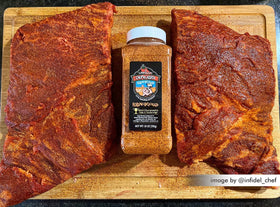 2 Gringos Chupacabra Ribnoxious Rub shaker-friendly bottle for easy seasoning