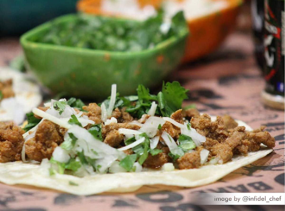 2 Gringos Chupacabra sprinkle on salads and fries for crunch