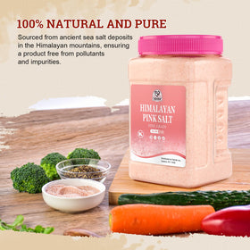52USA Himalayan Pink Salt measured in a spoon showing precise fine grains for controlled seasoning.