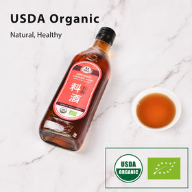 52USA Shaoxing rice wine in stir-fry dish, adding depth and aroma.