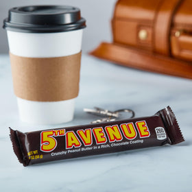 5TH AVENUE bulk box of 18 bars, ideal for gatherings and gifts.
