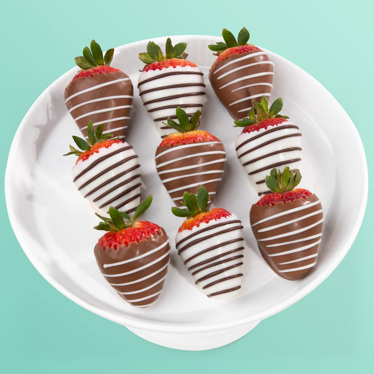 A Gift Inside Love Berries gift box with ice packs ready for overnight freshness