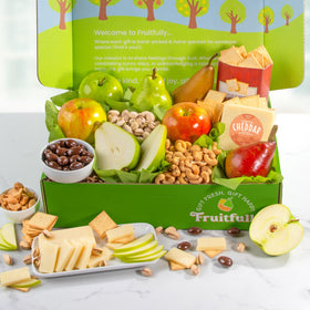 Pears and apples varietals from A Gift Inside, perfect for sharing moments.