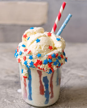 A Great Surprise patriotic sprinkles bulk pack ensures ready decoration supply