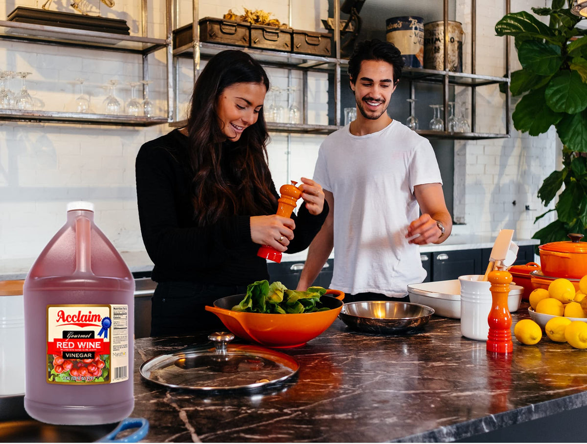 Acclaim Red Wine Vinegar top-view bottle emphasizing size and consistency