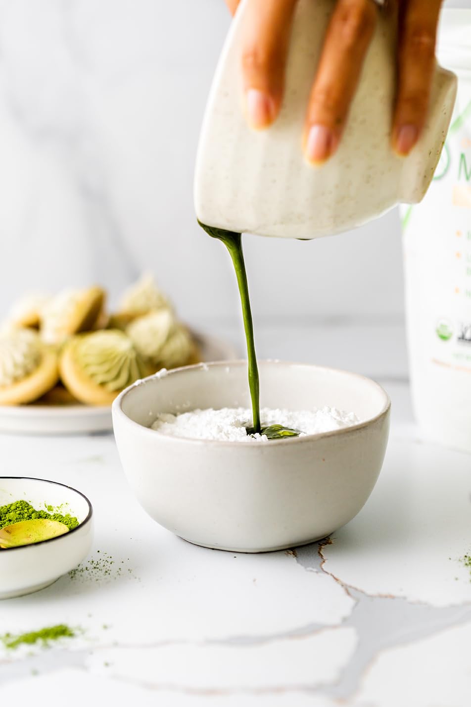AIYA organic certification label—certified USDA organic and non-GMO assurance.