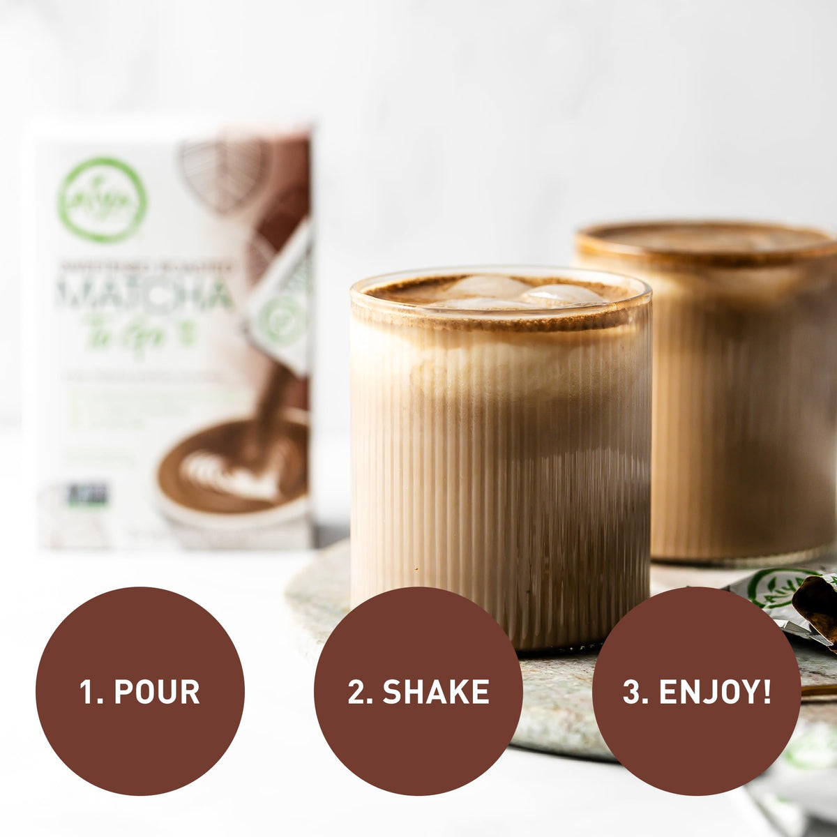 AIYA Sweetened Roasted Matcha To Go smoothie serve with ice and creaminess
