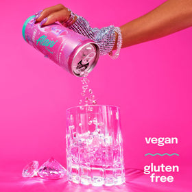 Alani Nu Pink Slush glass pour captures refreshing, tangy aroma