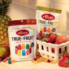 Albanese Fuji Apple gummies featuring crisp fruit flavor