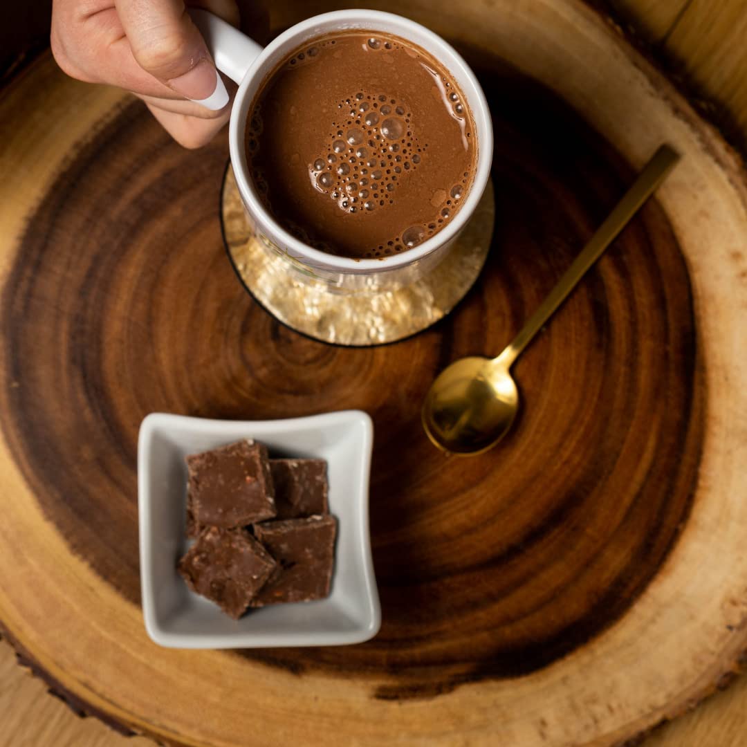 Vegan and gluten-free cacao powder suitable for diverse diets.