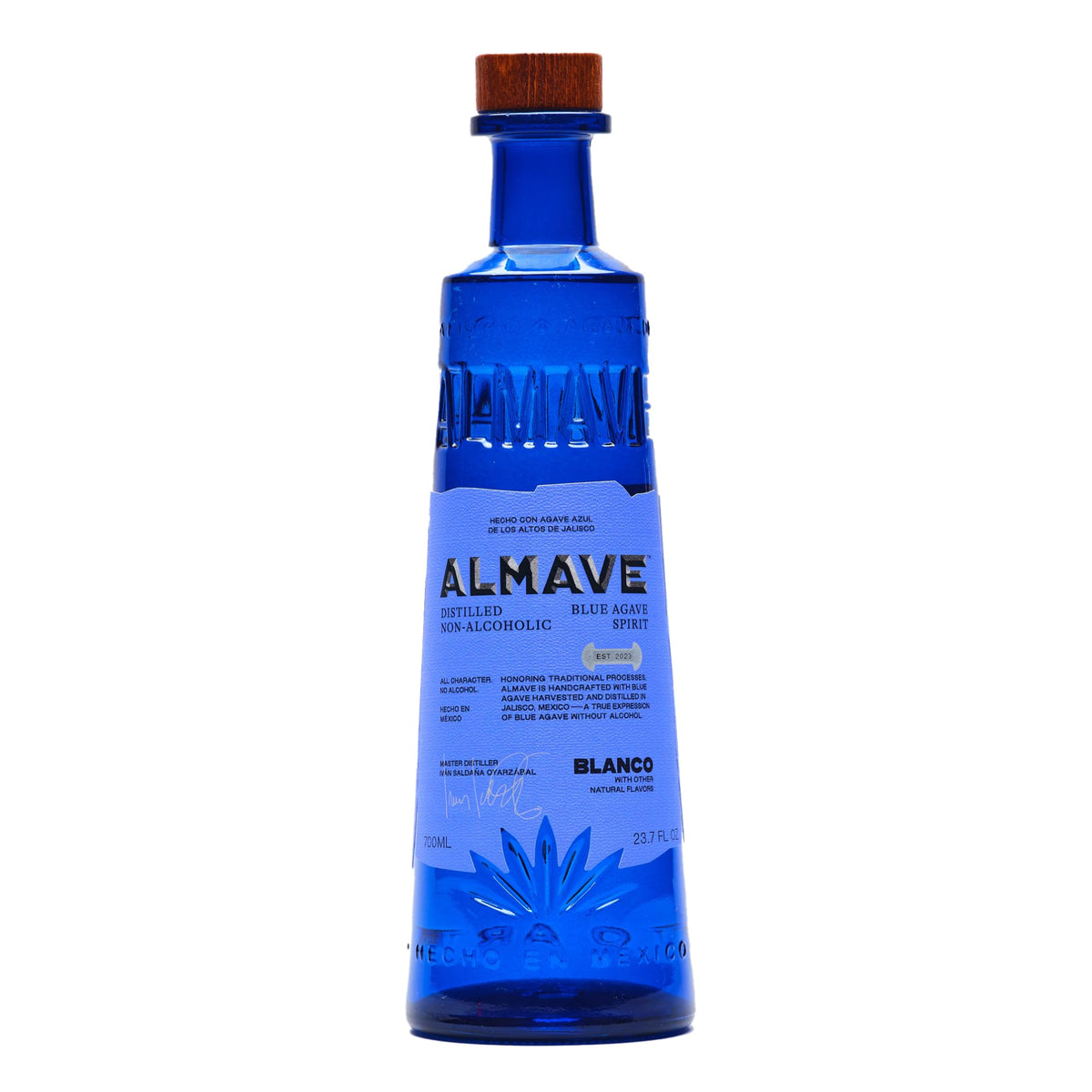 ALMAVE Blanco non-alcoholic spirit bottle, ideal for sophisticated NA cocktails.