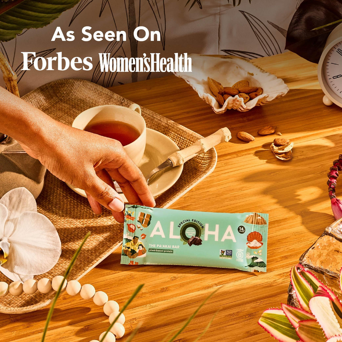 ALOHA Pa'akai Bar Special Edition label highlights sustainable Hawai'i ingredients.