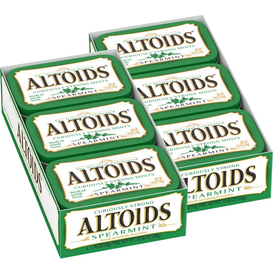 Altoids Spearmint tin front showcases compact freshness for on-the-go breath confidence.