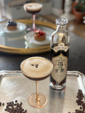 AmarNo glass with ice, showcasing a chilled serving option and refined bitter profile.