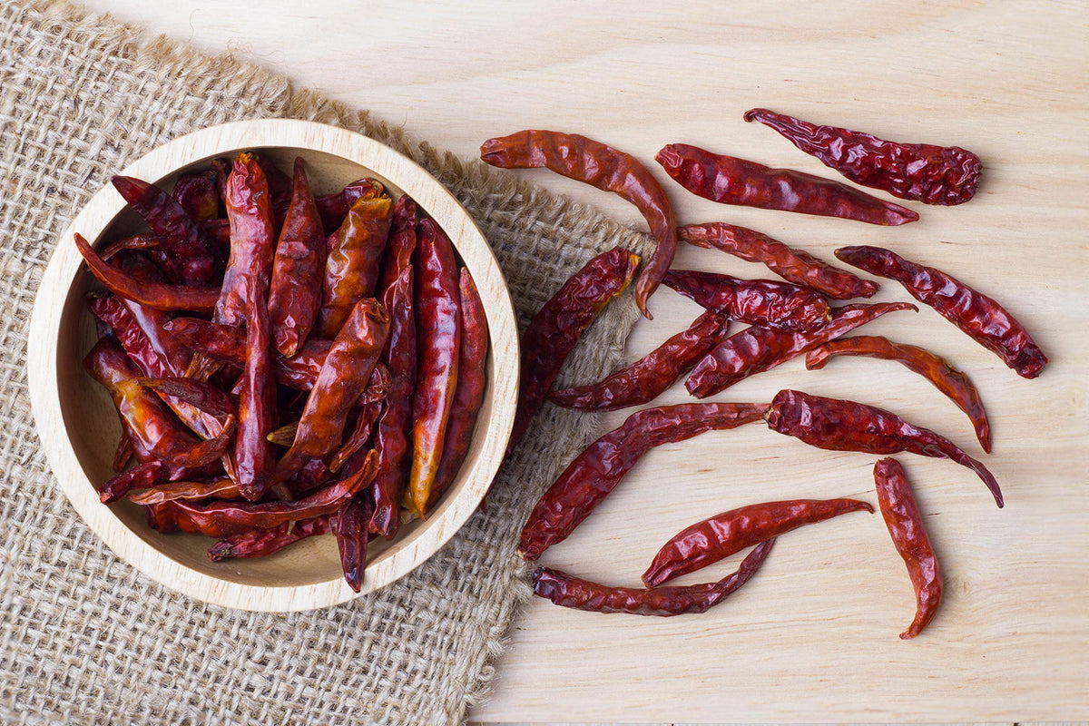 Amazing Chiles Arbol aroma delivers smoky earthy notes for marinating and roasting.