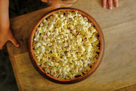 Amish Country Popcorn extra large kernels for bold caramel texture