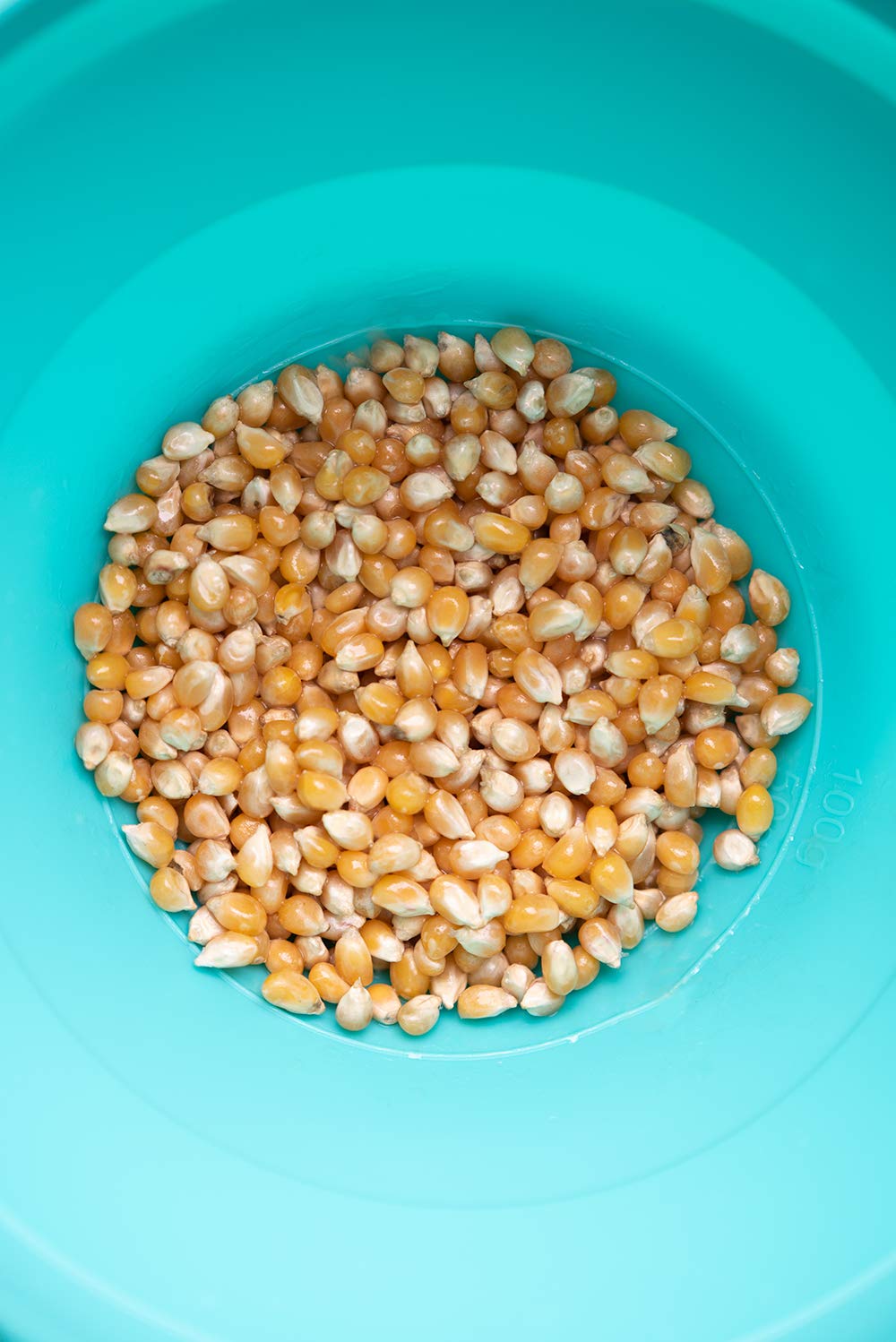 Amish Country Popcorn low-calorie snack option.