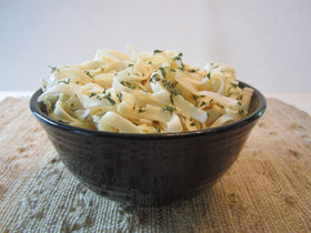 Amish Wedding egg noodles cooking idea demonstrates versatile use in soups and stir-fries.