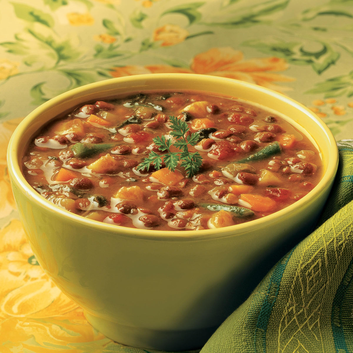 Amy's Lentil Soup ingredients close-up shows organic vegetables and non-GMO quality