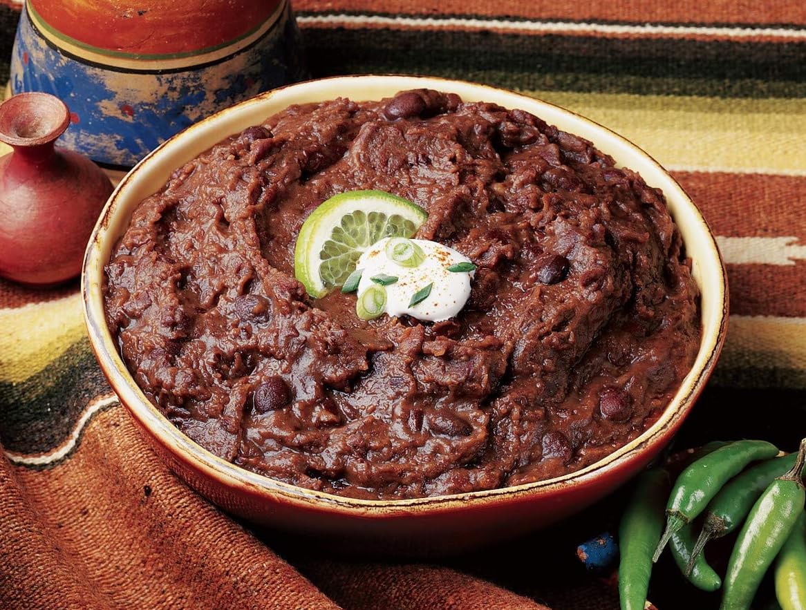 Amy's Refried Black Beans ingredients panel emphasizing organic beans and natural spices.