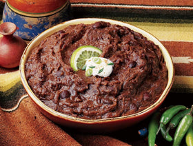 Amy's Refried Black Beans ingredients panel emphasizing organic beans and natural spices.