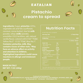 AMZ BETTER EATALIAN pistachio cream decorates cakes with a pistachio accent.