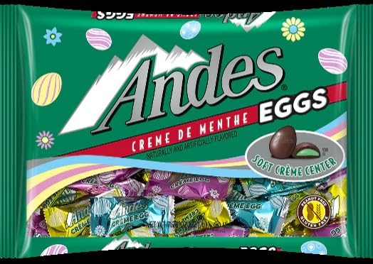 Andes creme de menthe Easter egg with chocolate coating, ideal for Easter baskets and gifting.