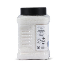 Ankerio Sea Salt fine-grain close-up highlighting a clean flavor for seasoning