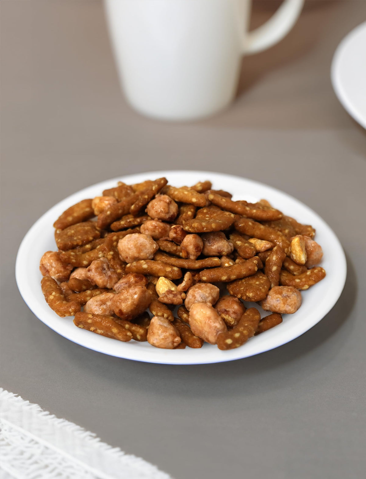 Anna and Sarah honey roasted sesame chips ideal for dips and sharing