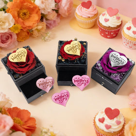 Ansee heart-shaped topper with Happy Mother's Day accent.