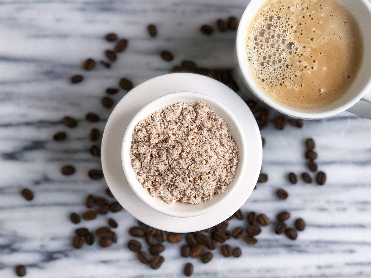 Anthony's Organic Coconut Creamer texture close-up highlights rich, creamy consistency for shakes.