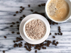 Anthony's Organic Coconut Creamer texture close-up highlights rich, creamy consistency for shakes.