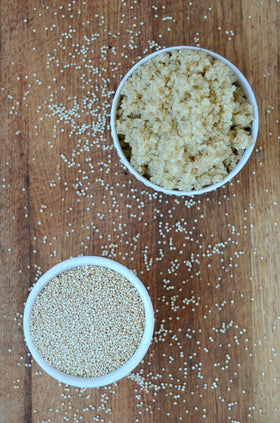 Anthony's Organic White Quinoa ready-to-cook image inviting quick, wholesome gluten-free dinners.