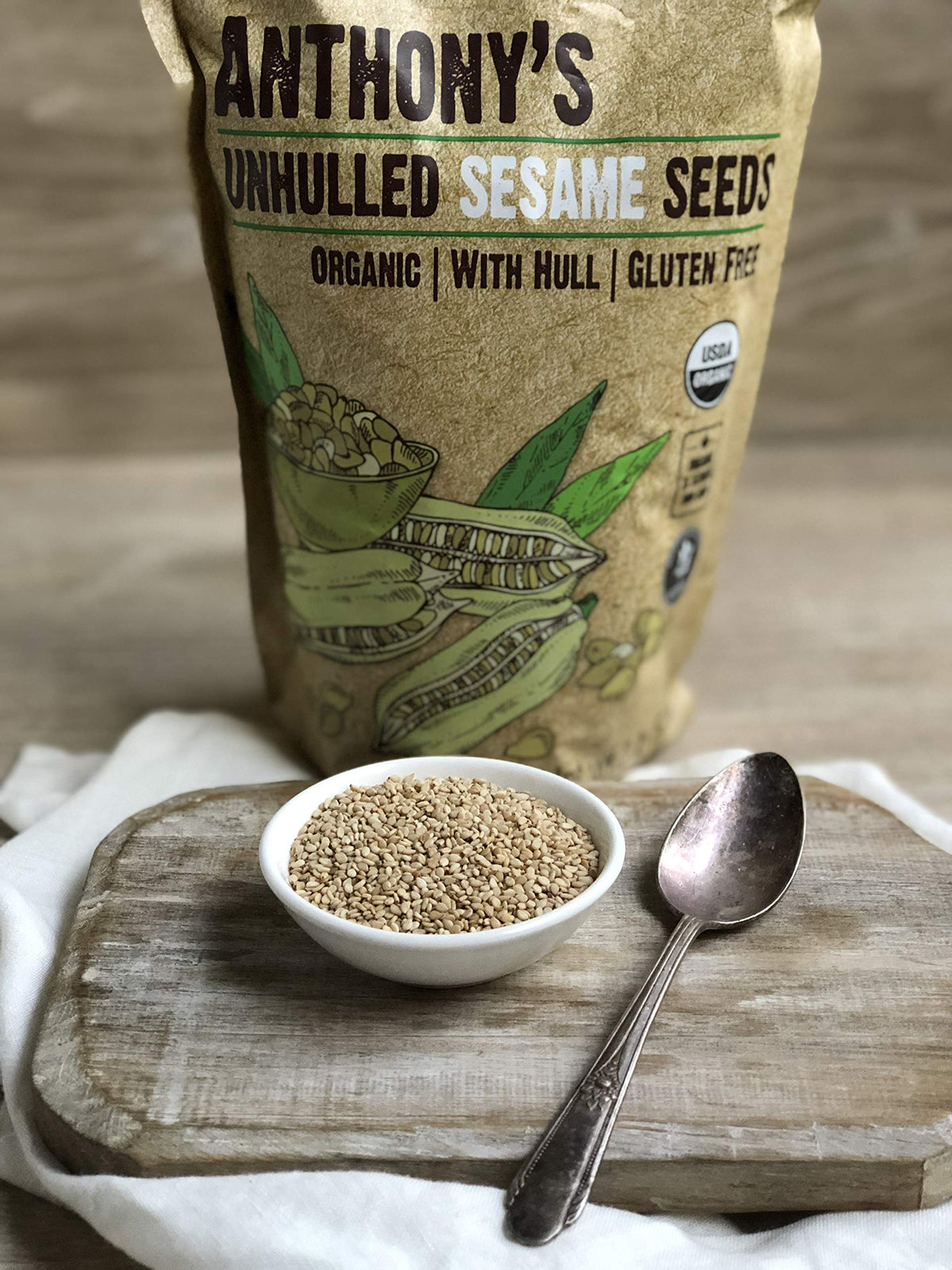 Anthony's sesame seeds in a glass jar for fresh, long-lasting storage