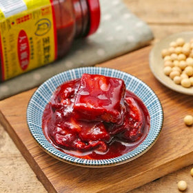 Wangzhihe label close-up highlighting traditional fermentation for sauces.