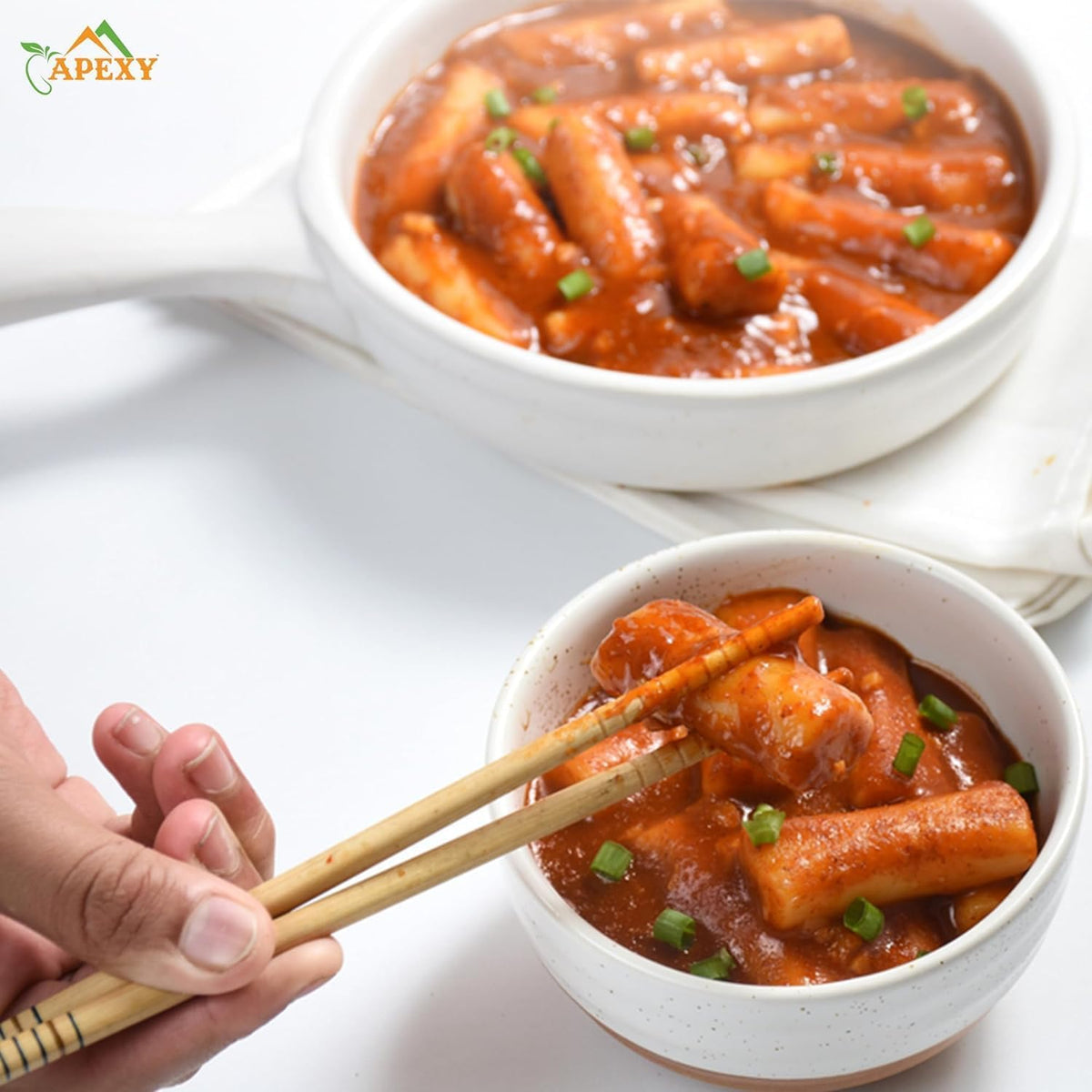 Apexy fresh-packaging ready-to-cook rice cakes for quick meals.