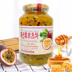 APEXY honey passion fruit tea pour into cup delivering fragrant aroma.