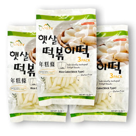 Apexy teokbokki rice cakes raw pack, no MSG and gluten-free benefits.