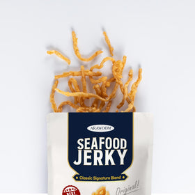 ARAWOOM calamari jerky low-calorie snack on-the-go lifestyle scene