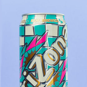 Close-up of Arizona Lemon Tea bottle highlighting natural flavors