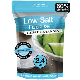 Aromasong low-sodium sea salt jar with fine crystals for precise seasoning.