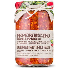 Artigiani Dei Sapori crushed Calabrian chili peppers in oil jar for flavorful pizzas