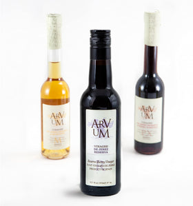 Arvum Sherry Vinegar label close-up emphasizing 100% sherry vinegar and reserva quality