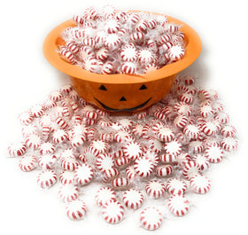Assortit Peppermint Starlights mints, individually wrapped for hygiene and convenience.