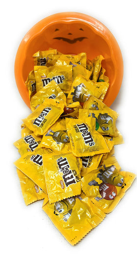 Assortit candy for events, perfect for piñatas and treat stations.
